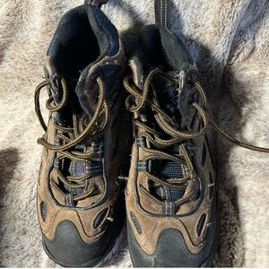 Men's Brown Hiking Boots